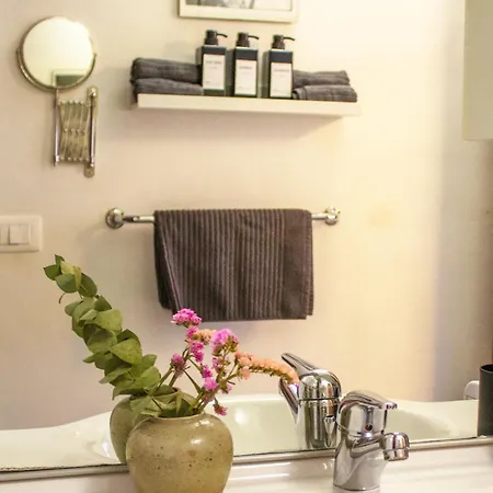 La Casa Di Ella Appartement *